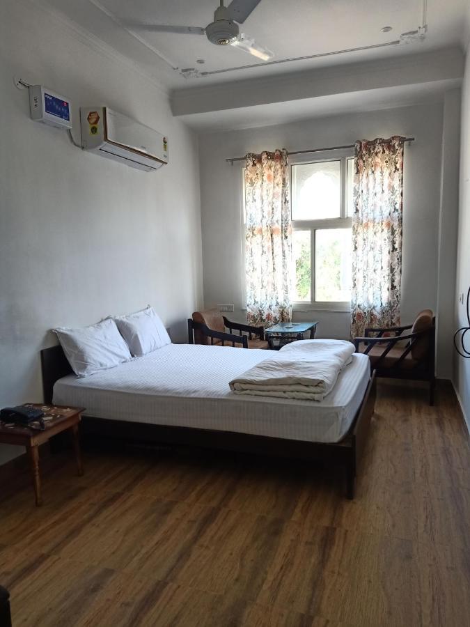 Hotel Hindupura Residency à Sawai Madhopur Extérieur photo